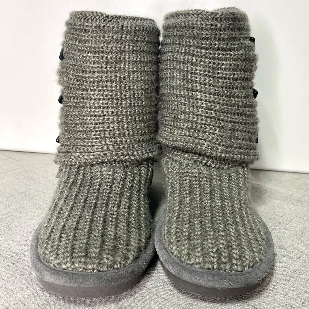BearPaw Gray Sweater Boot Fall Winter Boots 6